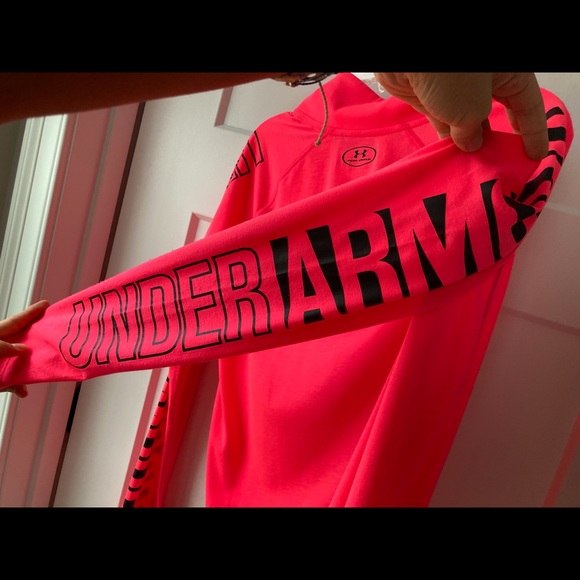 Under Armour quarter zip - Picture 4 of 8